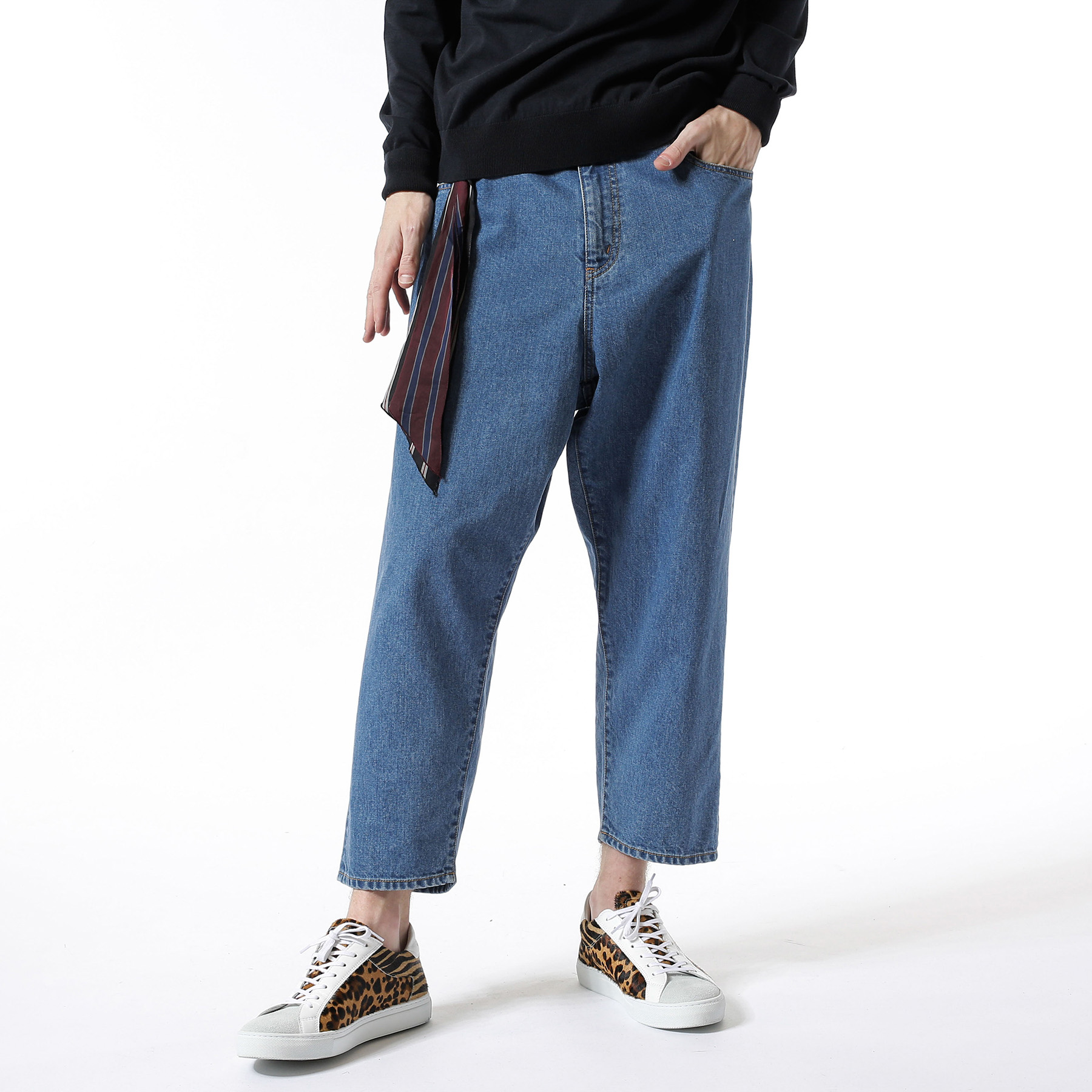 uniform experiment releases their 90's inspired wide cropped denim